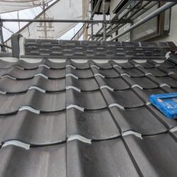 愛西市A様邸 屋根半面葺き替え工事